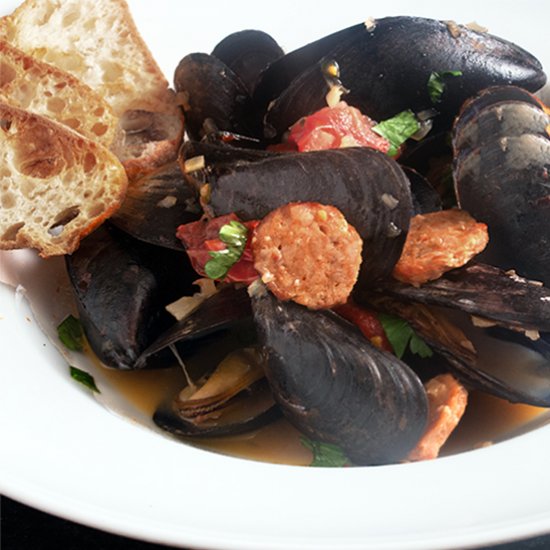 Spicy Mussels With Chorizo