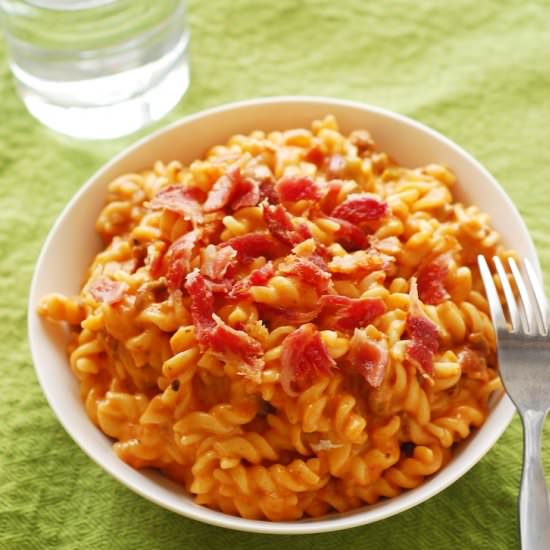 BACON CHILI MAC