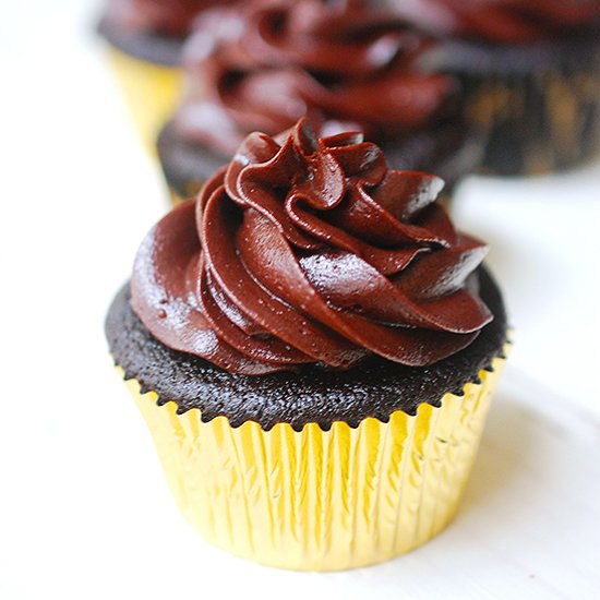 Vegan chocolate cupcakes