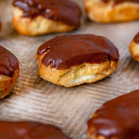 Chocolate Eclairs