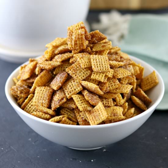 Easy Gluten Free Churro Chex Mix