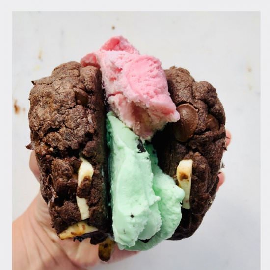 Christmas Ice Cream Sandwiches