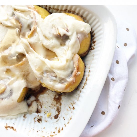 Homemade Pumpkin Cinnamon Rolls