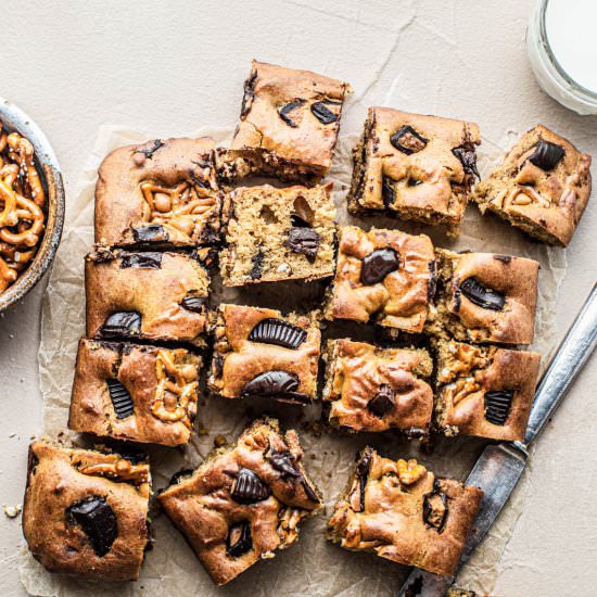 GF Peanut Butter Blondie Bars