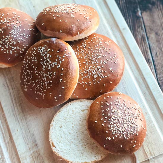 Sesame Hamburger Buns