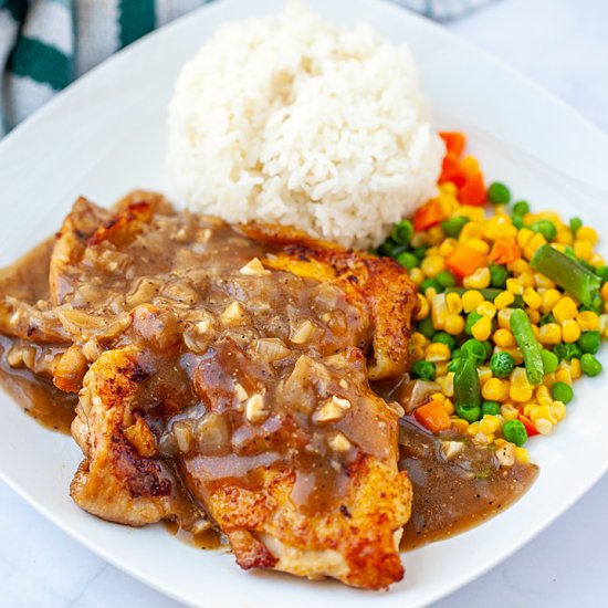 CHICKEN CHOP WITH BLACK PEPPER SAUCE