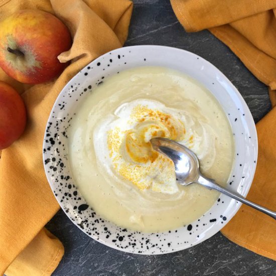 Curried Parsnip and Apple Soup