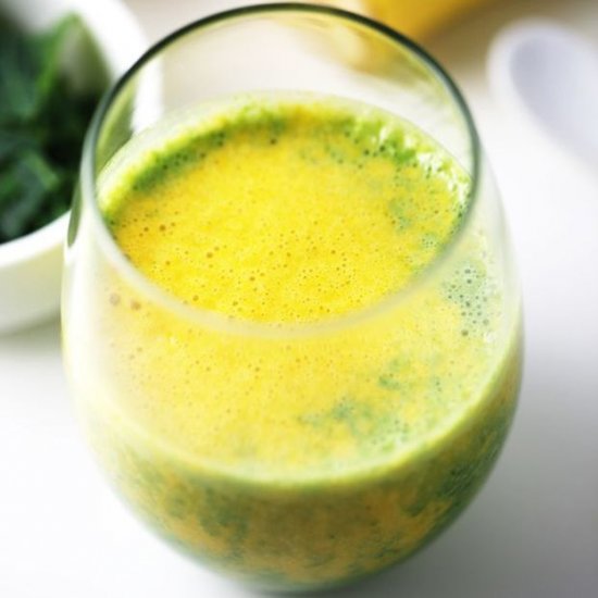 Kale Banana Turmeric Smoothie