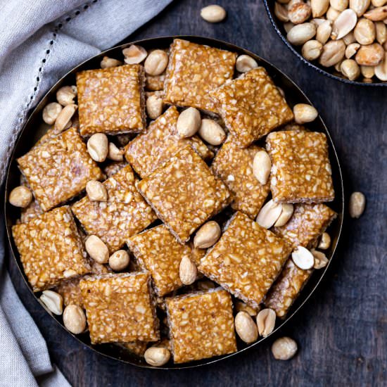 Crushed Peanut Chikki