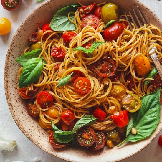 Quick Spaghetti w/ Cherry Tomatoes