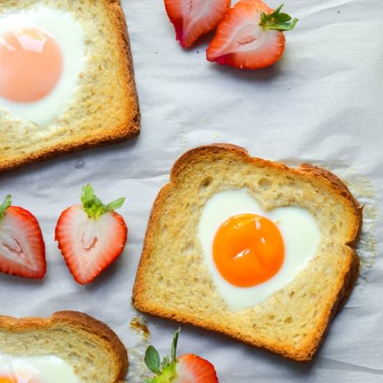 Valentine’s Egg in a Hole Toasts