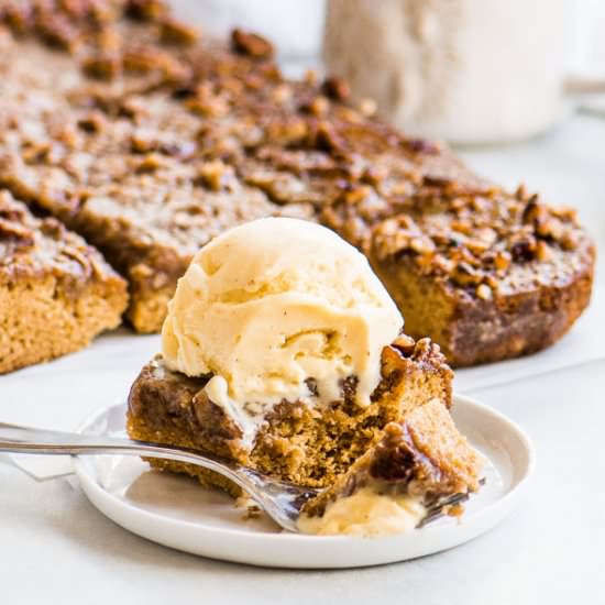 Easy Praline Cake