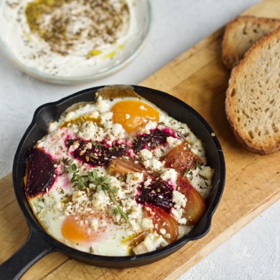 Baked eggs with beetroot & feta