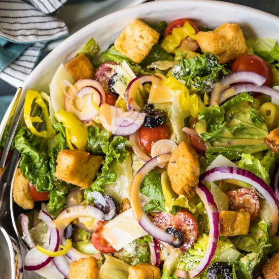 Copycat Olive Garden Salad!