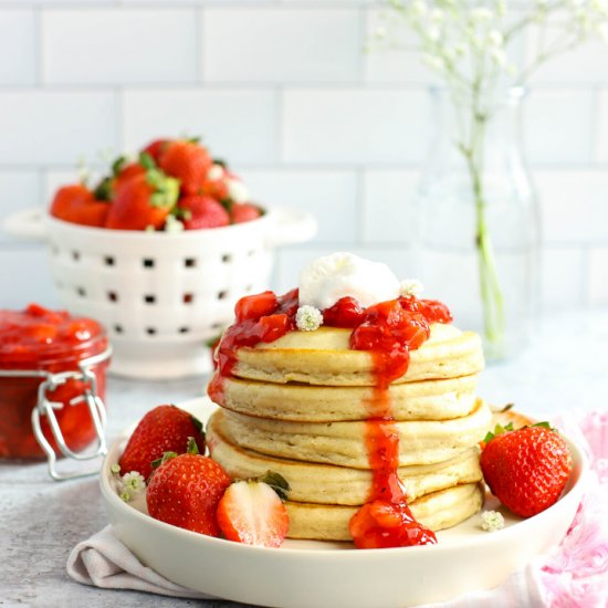 Pancakes with Strawberry Sauce