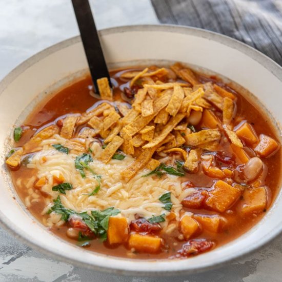 Instant Pot Veggie Tortilla Soup