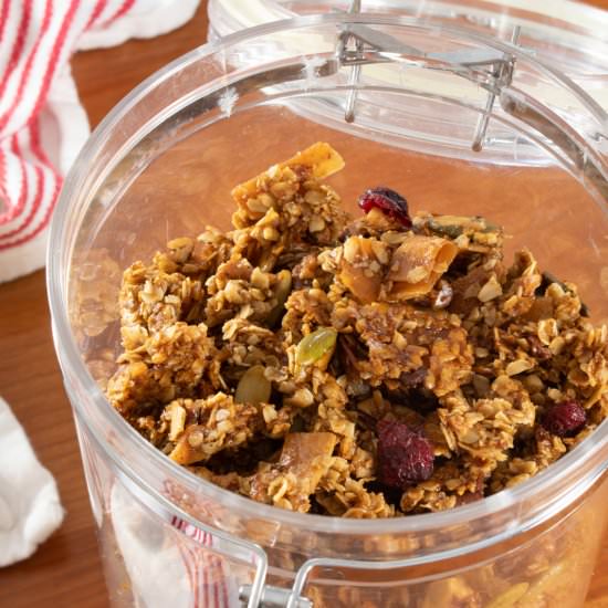 Brown Butter Granola with Pecans