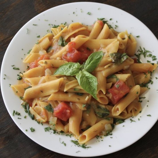 One Pot Tomato Basil Lentil Pasta