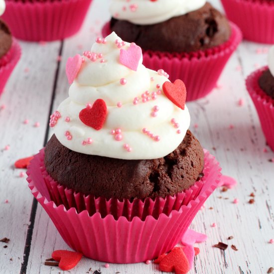 VALENTINE’S CHOCOLATE CUPCAKES