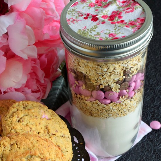 Valentine M&M Cookies in a Jar