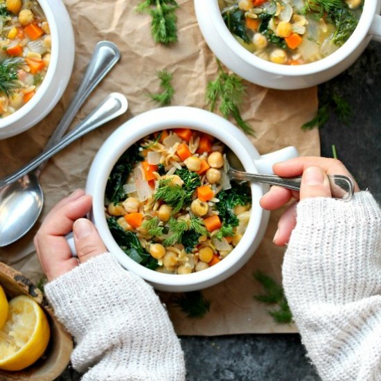 Lemon Dill Chickpea and Orzo Soup