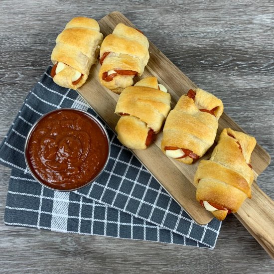 Pepperoni Pizza Crescent Rolls