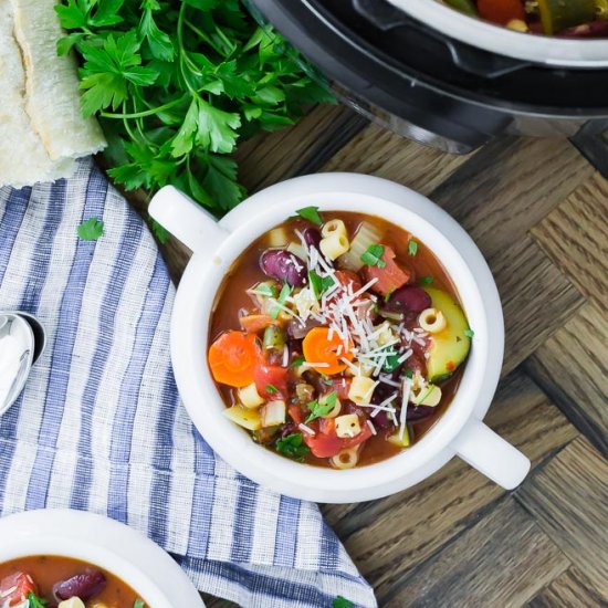 Instant Pot Minestrone Soup