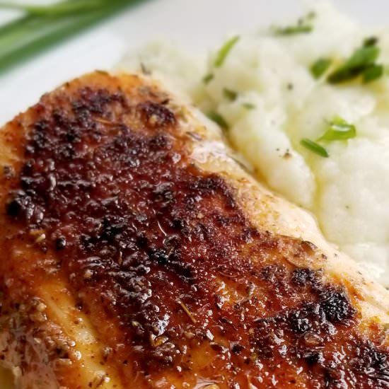 blackened mahi and cauliflower mash