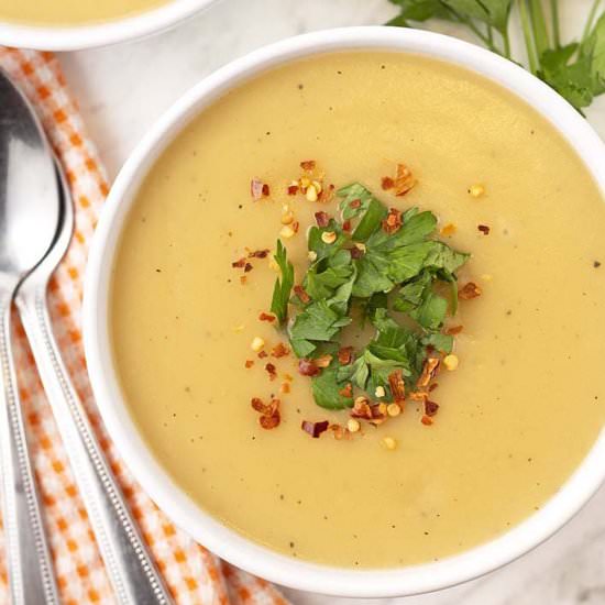 Vegan Cauliflower Soup