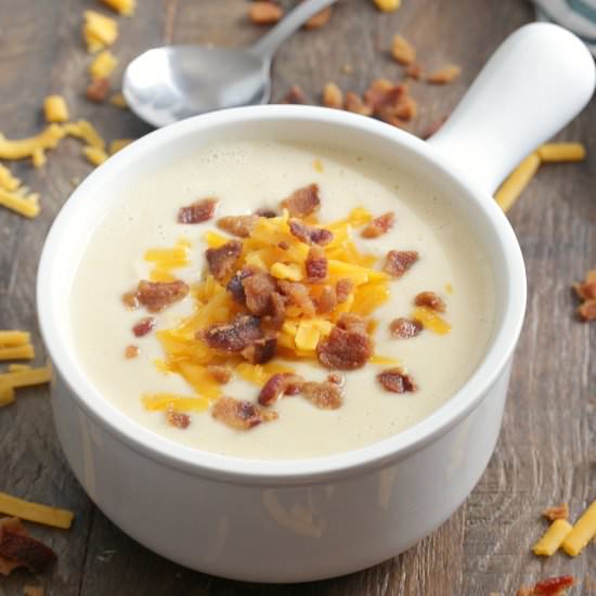 Instant Pot Loaded Cauliflower Soup