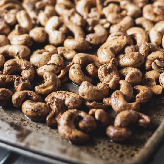 Homemade Roasted Cashews