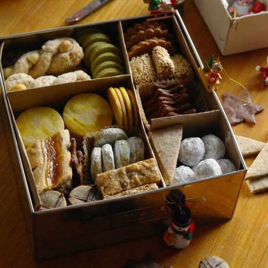 winter holiday cookies box