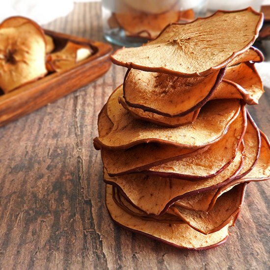 Cinnamon Apple Crisps