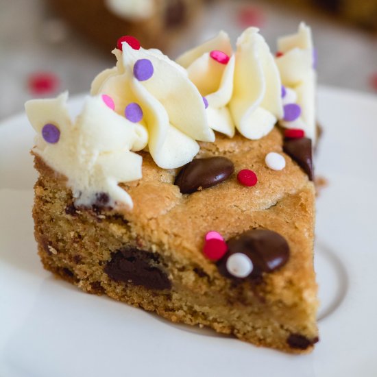 Heart chocolate cookie cake for two