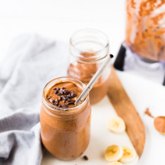 Healthy Chocolate Avocado Smoothie