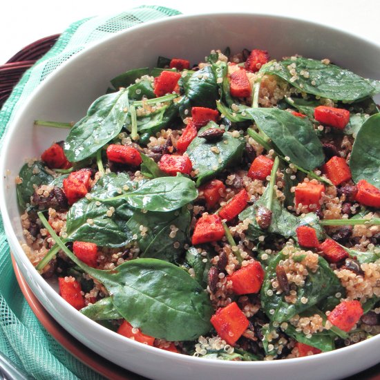 Baby spinach and quinoa salad