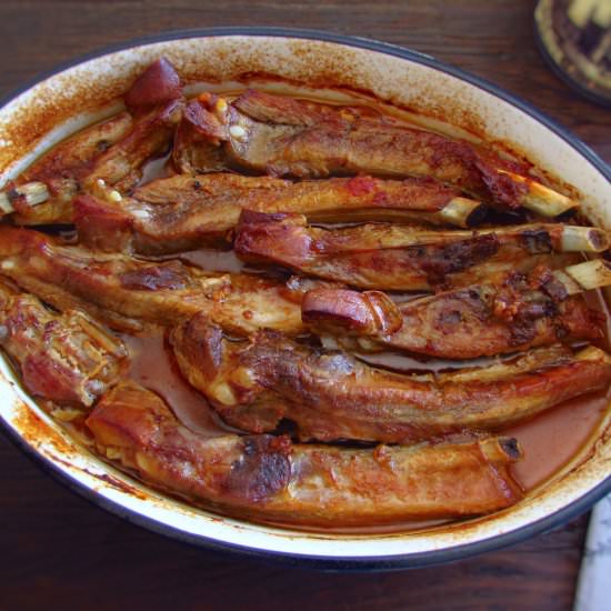 Roast spare ribs in the oven