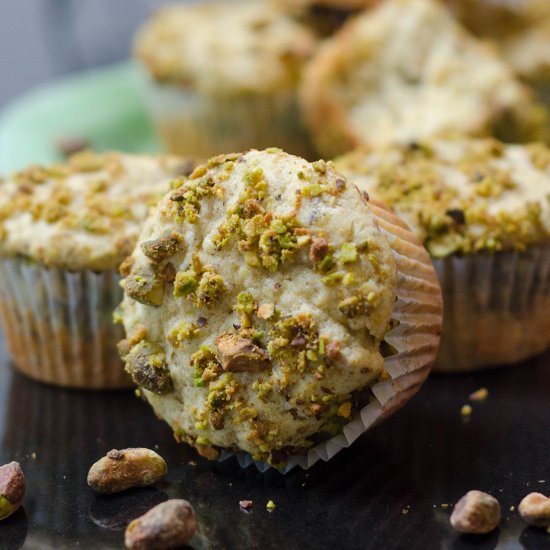 pistachio muffins