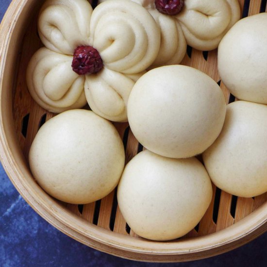 CHINESE STEAMED BUNS