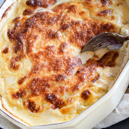 Cheesy Au Gratin Potatoes