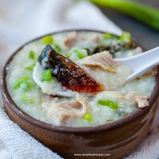 Congee with pork & century egg