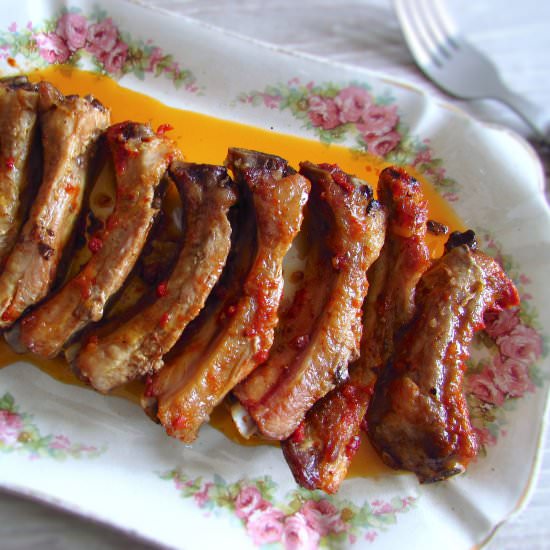 Simple pork ribs in the oven