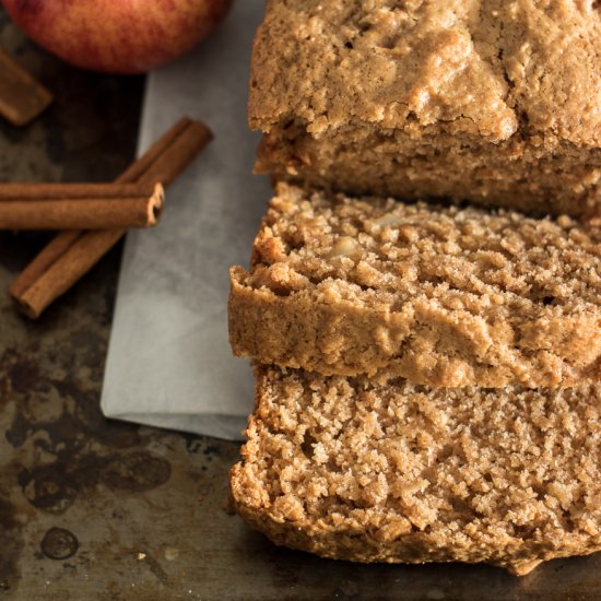 Vegan Cinnamon Apple Bread Loaf