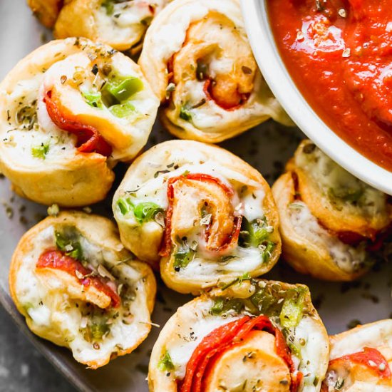 Pizza Pinwheel Poppers