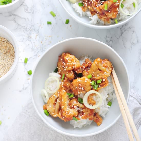 Cauliflower in garlic and soy sauce