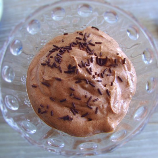 Chocolate and cream mousse