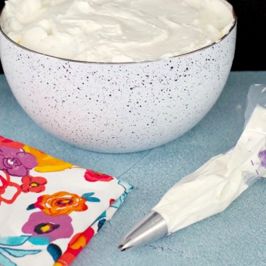 Stabilized Whipped Cream Icing