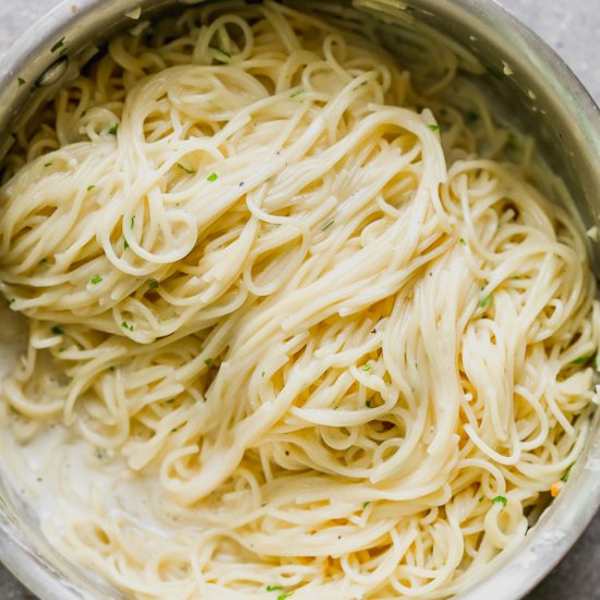 Creamy Garlic Parmesan Pasta