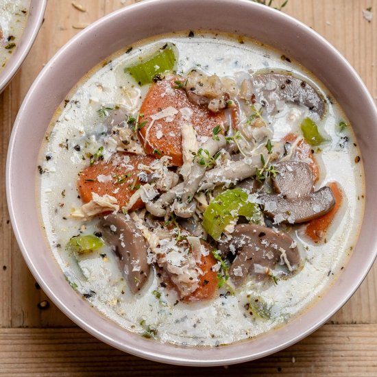 CHICKEN MUSHROOM AND WILD RICE SOUP