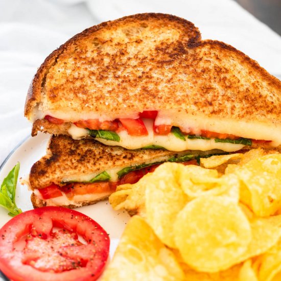 Caprese Grilled Cheese Sandwich